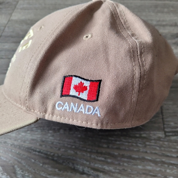 Trading Co. Banff National Park Hat - Picture 6 of 6